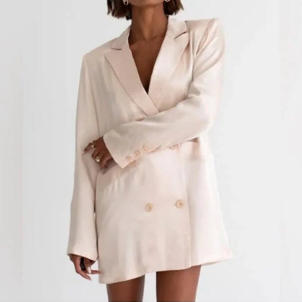 BNWT RUMORED James Satin Blazer Mini Dress Champagne oversized L